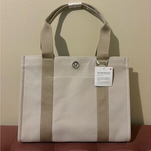 Lululemon Two-Tone Canvas Tote Bag 10L